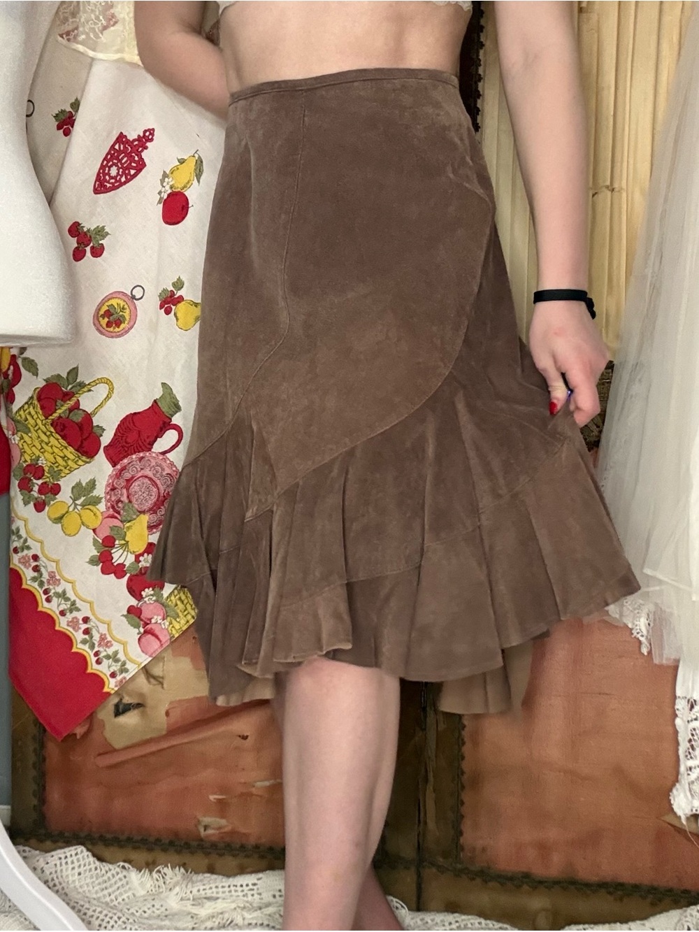 Vintage 90’s Newport News Brown Leather Suede Ruffled A-Line Skirt